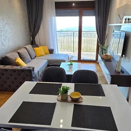 Heli מלון דירות זלאטיבור