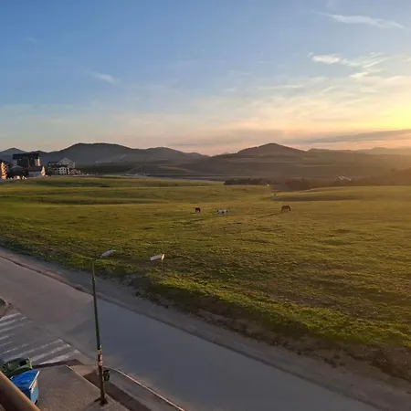 Heli מלון דירות *